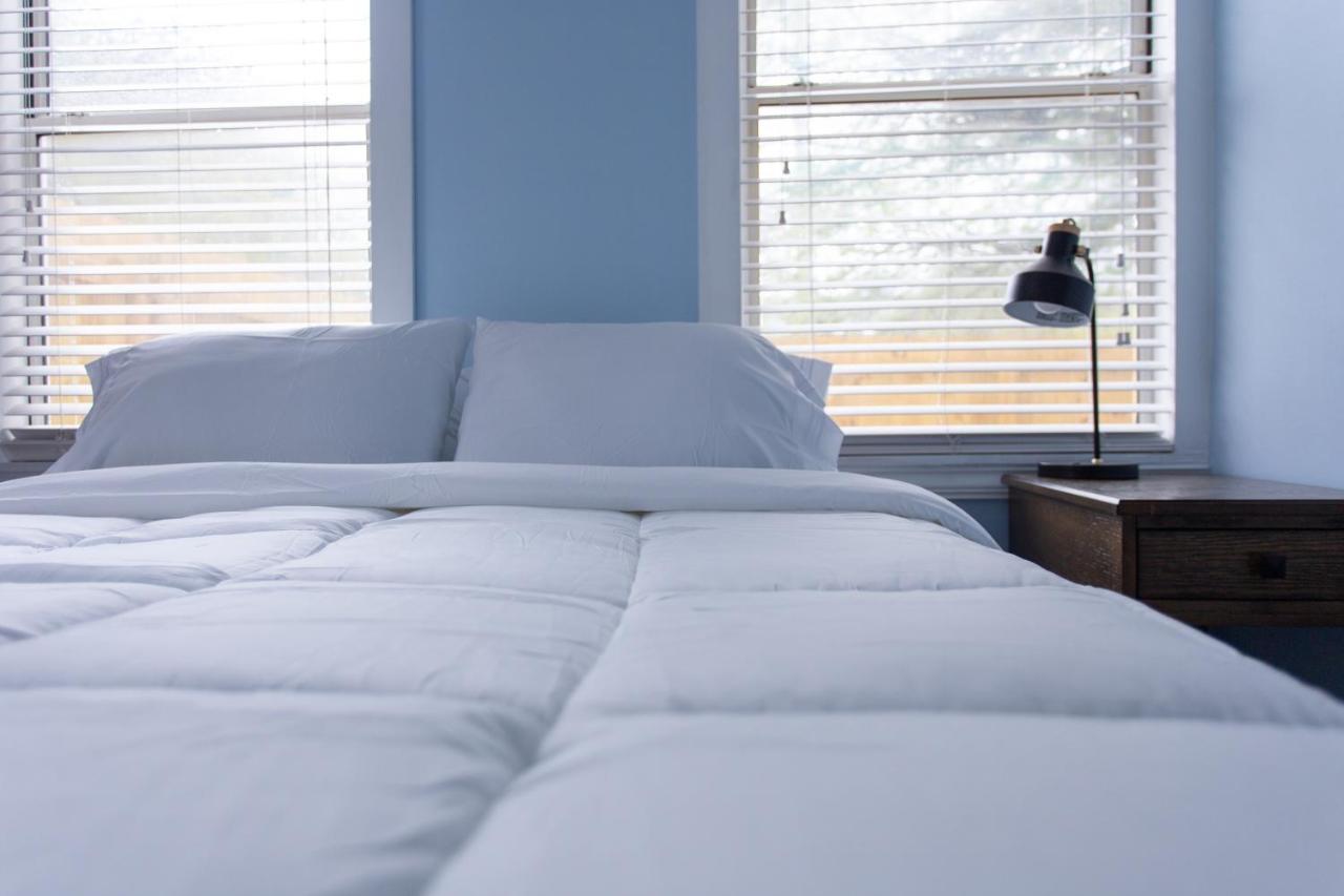 Central & Comfortable Home Walk To The Beach! Джаксънвил Бийч Екстериор снимка